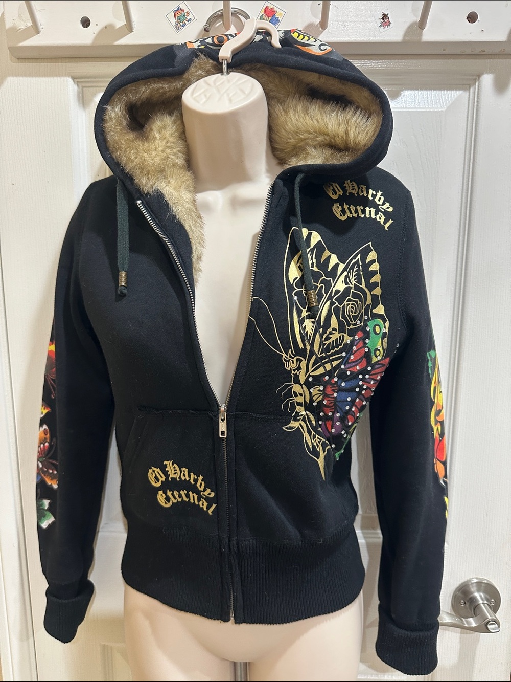 Black Graphic Fur-Lined Zip Jacket size Small